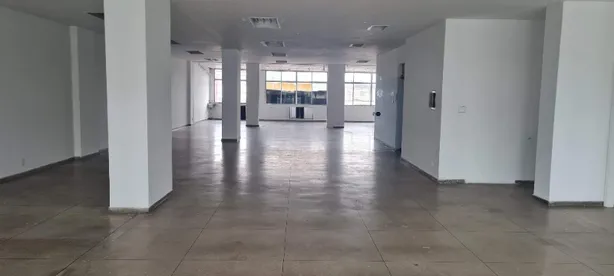 Prédio Inteiro para alugar, 1316m² no Centro, Duque de Caxias
