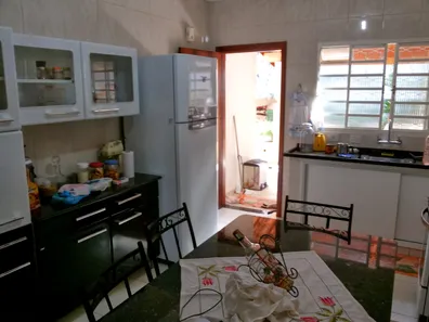 Casa com 3 Quartos à venda, 160m² no Jd Mariluz II, São Pedro