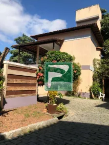 Casa de Condomínio com 3 Quartos para alugar, 150m² no Maria Paula, Niterói