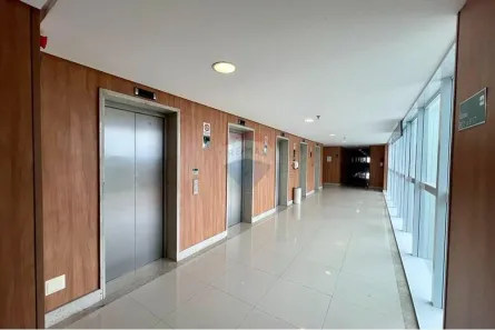 Conjunto Comercial / Sala à venda, 30m² no Centro, Lauro de Freitas
