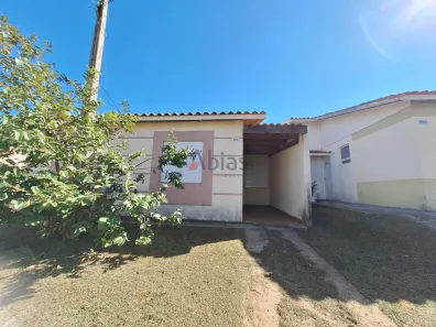 Casa de Condomínio com 3 Quartos para venda ou aluguel, 80m² no Jardim Ipanema, São Carlos