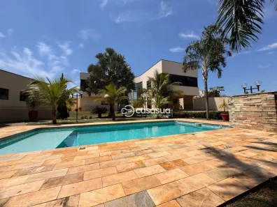 Fazenda / Sítio / Chácara com 3 Quartos à venda, 740m² no , Ipeúna