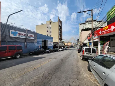 Galpão / Depósito / Armazém com 1 Quarto à venda, 800m² no Santo Antônio, Divinópolis