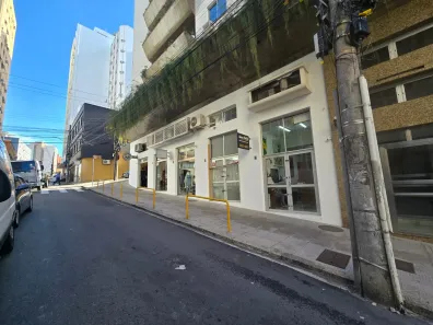 Loja / Salão / Ponto Comercial à venda, 43m² no Centro, Florianópolis
