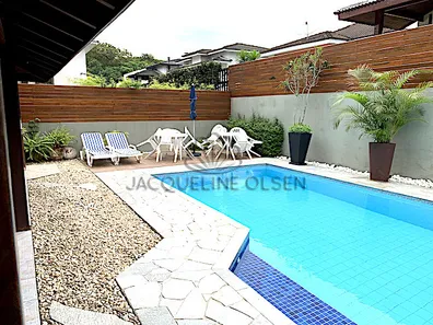 Casa de Condomínio com 4 Quartos para alugar, 240m² no Vista Linda, Bertioga