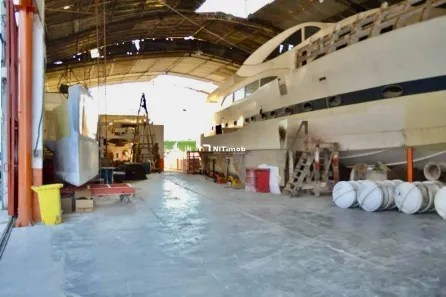 Galpão / Depósito / Armazém à venda, 1630m² no Ilha da Conceição, Niterói