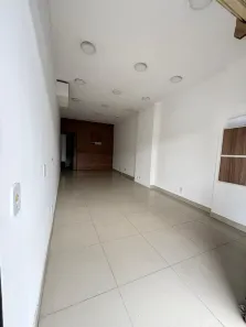 Loja / Salão / Ponto Comercial para alugar, 31m² no Centro, Nova Friburgo