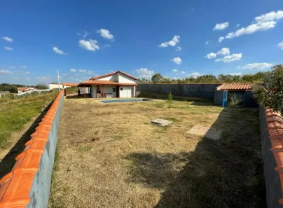 Fazenda / Sítio / Chácara com 2 Quartos à venda, 600m² no Jardim Alvinópolis, Atibaia