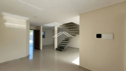 Sobrado com 3 Quartos à venda, 131m² no Itapema do Norte, Itapoá