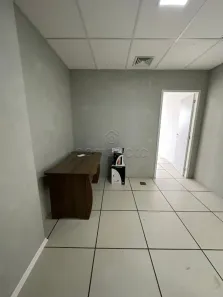 Loja / Salão / Ponto Comercial para alugar, 40m² no Vila São José, São José do Rio Preto