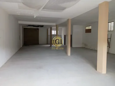 Galpão / Depósito / Armazém para alugar, 220m² no Campos Elíseos, Taubaté