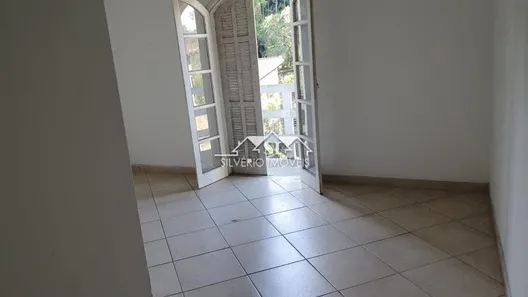 Casa com 5 Quartos à venda, 600m² no Independência, Petrópolis