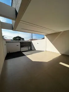 Casa com 3 Quartos à venda, 120m² no Parque Hayala, Aparecida de Goiânia