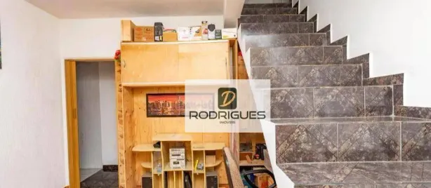 Sobrado com 3 Quartos à venda, 240m² no Taboão, Diadema