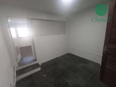 Loja / Salão / Ponto Comercial para alugar, 40m² no Centro, Cabo Frio