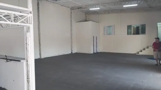 Galpão / Depósito / Armazém à venda, 410m² no Bosque da Saúde, São Paulo