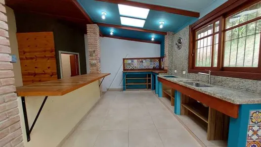 Fazenda / Sítio / Chácara com 3 Quartos à venda, 3000m² no Itaquaciara, Itapecerica da Serra