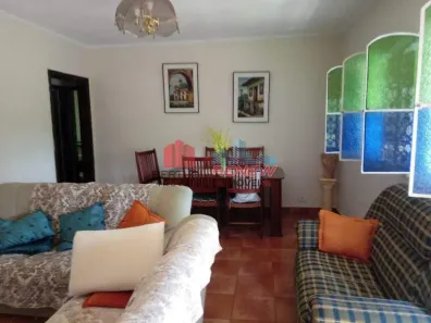 Fazenda / Sítio / Chácara com 6 Quartos à venda, 860m² no Sebandilha, Mairinque