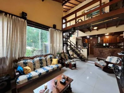 Casa de Condomínio com 3 Quartos à venda, 180m² no Limoeiro, Guapimirim