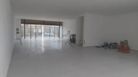 Prédio Inteiro com 4 Quartos para venda ou aluguel, 270m² no Centro, Jacareí