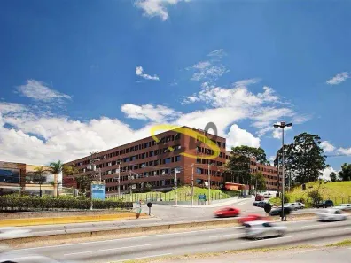 Conjunto Comercial / Sala para alugar, 82m² no Jardim Lambreta, Cotia