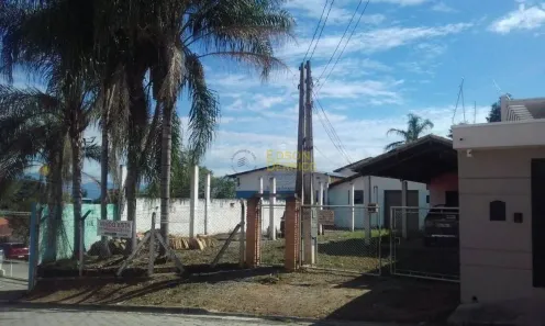 Galpão / Depósito / Armazém à venda, 700m² no Cruz, Lorena