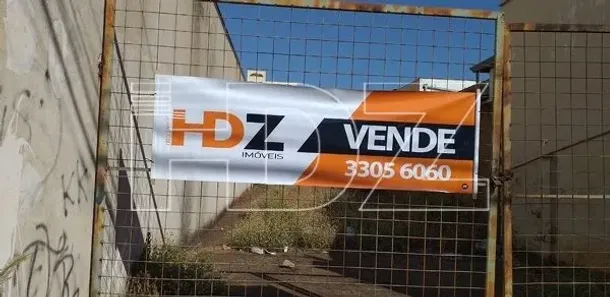 Terreno / Lote / Condomínio para alugar, 302m² no Centro, Araraquara