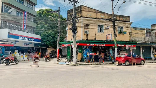 Loja / Salão / Ponto Comercial à venda, 1213m² no Piabetá (Inhomirim), Magé