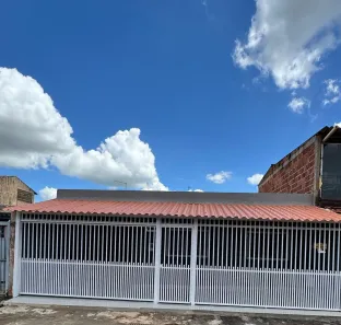 Casa com 3 Quartos à venda, 130m² no Ceilândia Sul, Brasília