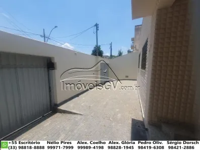 Casa com 3 Quartos para alugar, 360m² no Ilha dos Araújos, Governador Valadares