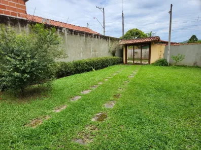 Fazenda / Sítio / Chácara com 3 Quartos à venda, 219m² no Vila Velha, Caçapava