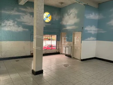 Casa Comercial para alugar, 259m² no Centro, Embu das Artes