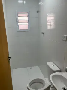 Sobrado com 2 Quartos para alugar, 70m² no Vila Júlia, Poá