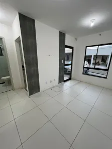 Casa de Condomínio com 2 Quartos para alugar, 47m² no Mangabeira, Feira de Santana
