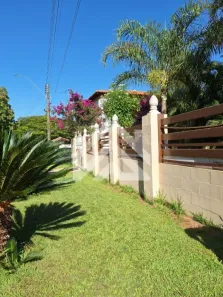 Fazenda / Sítio / Chácara com 3 Quartos à venda, 225m² no , Ipeúna