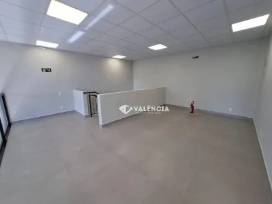 Conjunto Comercial / Sala para alugar, 65m² no Centro, Cascavel