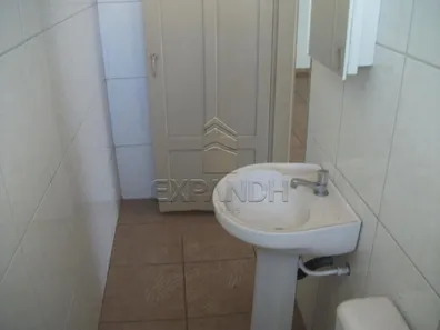 Conjunto Comercial / Sala para alugar, 34m² no Centro, Sertãozinho