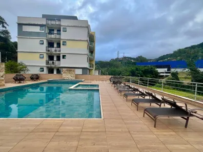 Apartamento com 2 Quartos à venda, 72m² no Samambaia, Petrópolis