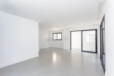 Casa de Condomínio com 3 Quartos à venda, 112m² no Uberaba, Curitiba