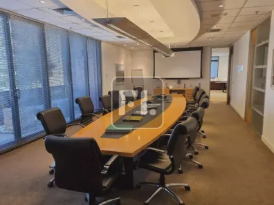 Conjunto Comercial / Sala para alugar, 800m² no Vila São Francisco (Zona Sul), São Paulo