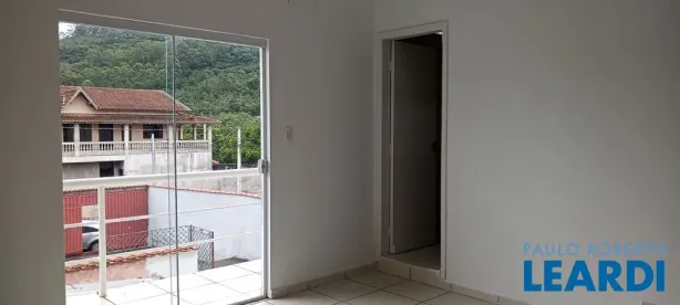 Sobrado com 2 Quartos à venda, 103m² no Jardim Philadélphia II, Poços de Caldas