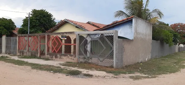 Casa com 2 Quartos à venda, 161m² no Centro, Porto Murtinho