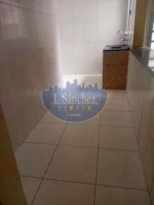Casa com 2 Quartos para alugar, 70m² no Vila Virgínia, Itaquaquecetuba