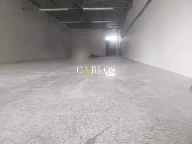 Loja / Salão / Ponto Comercial para alugar, 514m² no Caieiras, Vespasiano
