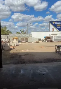 com 3 Quartos para alugar, 2500m² no , Hidrolândia