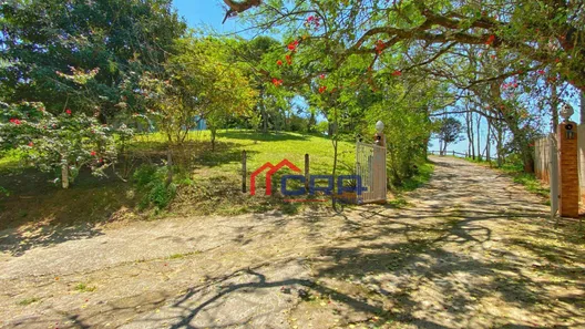 Fazenda / Sítio / Chácara com 4 Quartos à venda, 300m² no Loteamento São Sebastião, Barra Mansa