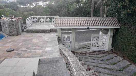 Casa de Condomínio com 3 Quartos para venda ou aluguel, 300m² no Jardim do Golf I, Jandira
