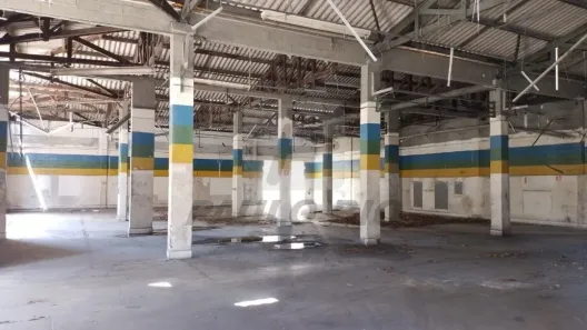 Galpão / Depósito / Armazém para alugar, 2000m² no Piraporinha, Diadema