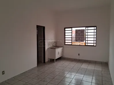 Conjunto Comercial / Sala para alugar, 30m² no Centro, Araraquara