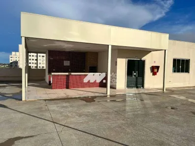 Apartamento com 2 Quartos para alugar, 50m² no Jardim das Estações, Maringá